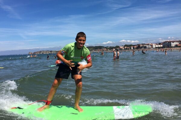 Séjours sportifs ados au pays basque